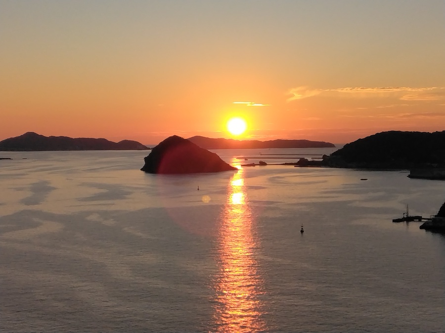 夕日